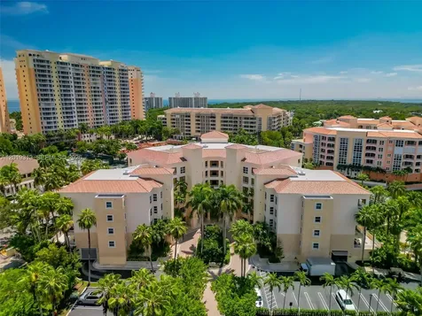713 Crandon Boulevard Key Biscayne FL 33149