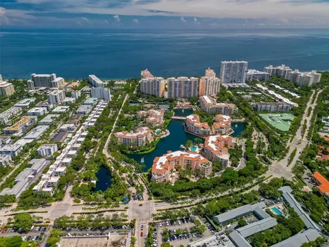 713 Crandon Boulevard Key Biscayne FL 33149