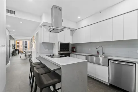 713 Crandon Boulevard Key Biscayne FL 33149