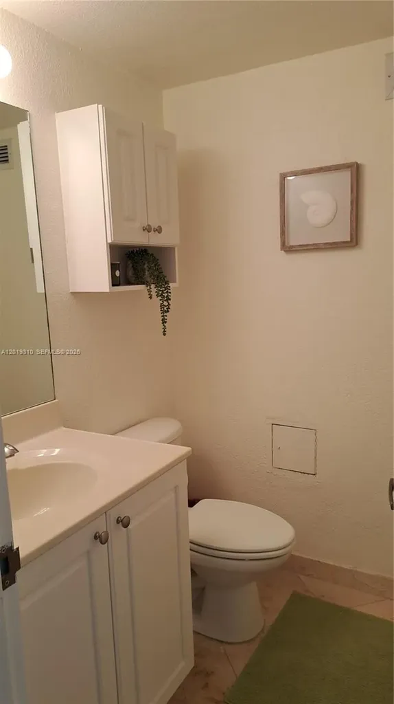 2501 S Ocean Drive Hollywood FL 33019