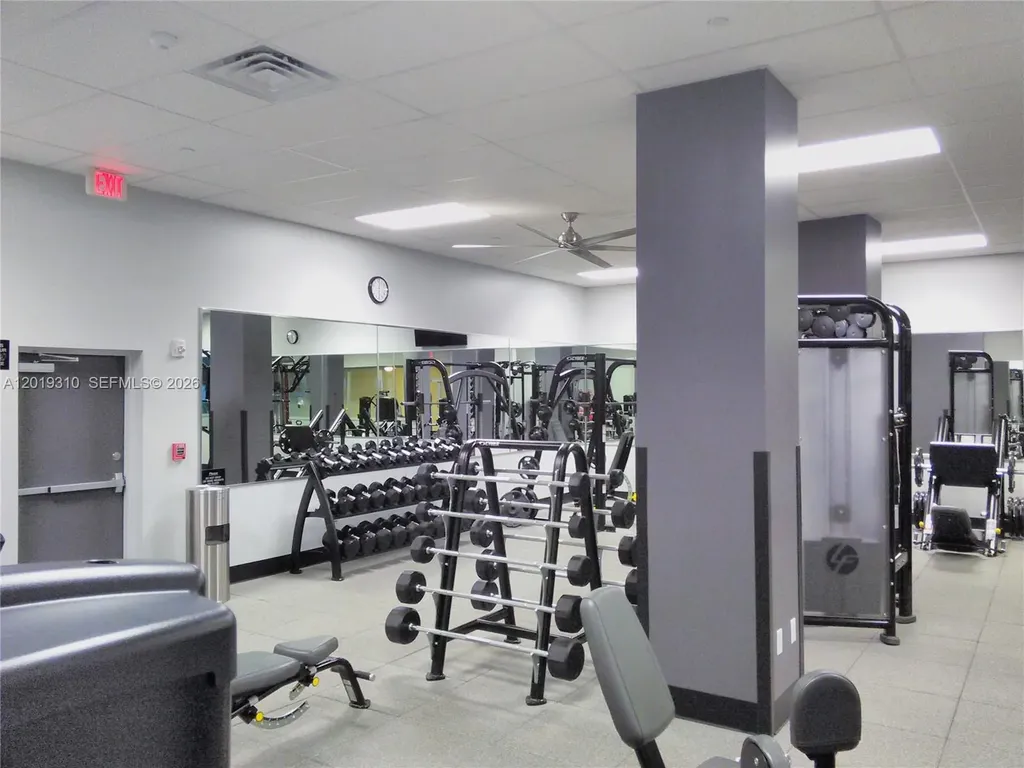 2501 S Ocean Drive Hollywood FL 33019