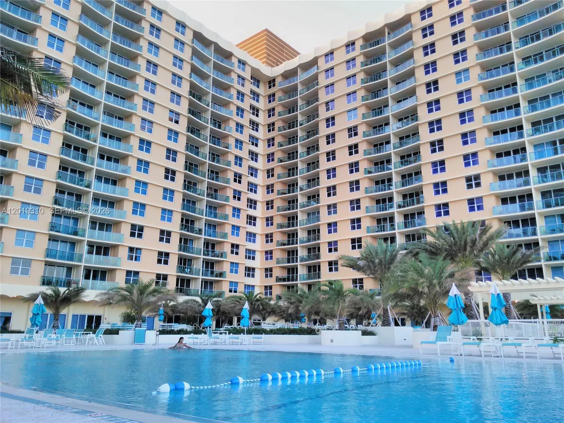 2501 S Ocean Drive Hollywood FL 33019