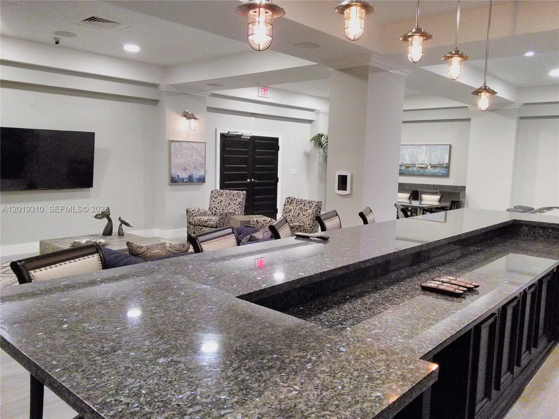 2501 S Ocean Drive Hollywood FL 33019