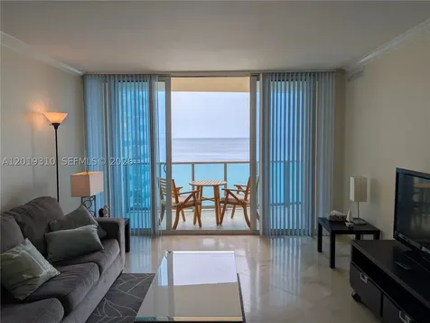 2501 S Ocean Drive Hollywood FL 33019