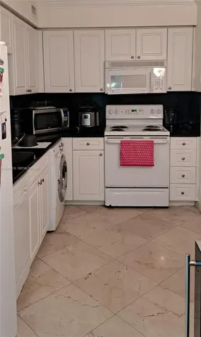 2501 S Ocean Drive Hollywood FL 33019