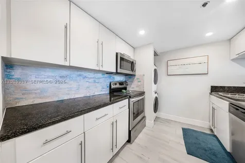 7601 E Treasure Drive North Bay Village FL 33141