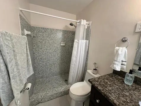 3245 Village Green Drive Miami FL 33175