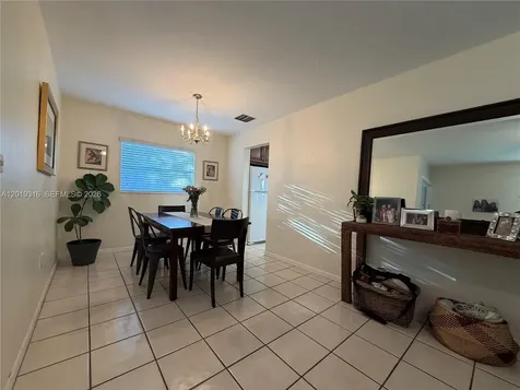 3245 Village Green Drive Miami FL 33175