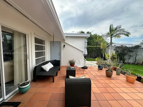 3245 Village Green Drive Miami FL 33175