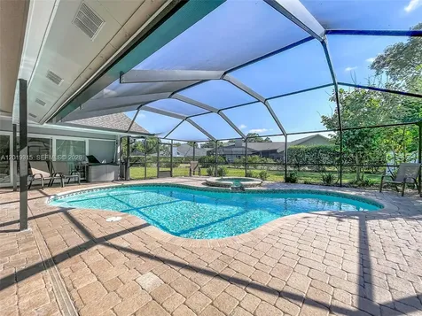 2910 Aston Avenue Plant City FL 33566