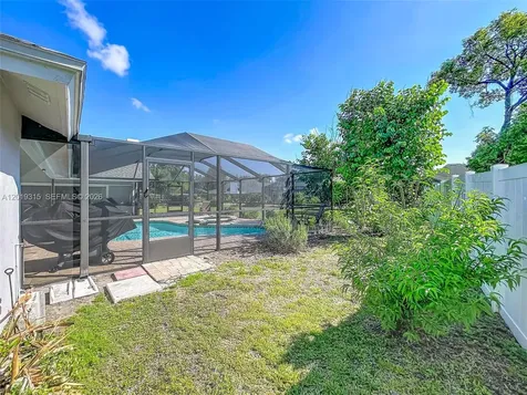 2910 Aston Avenue Plant City FL 33566