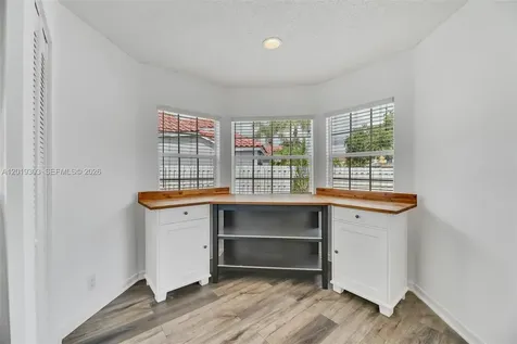 535 Somerset Way Weston FL 33326