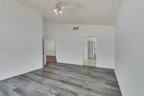 535 Somerset Way Weston FL 33326