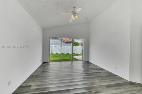 535 Somerset Way Weston FL 33326