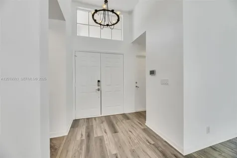 535 Somerset Way Weston FL 33326