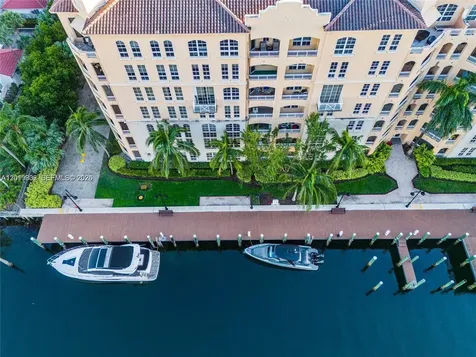 3001 NE 185th Street Aventura FL 33180