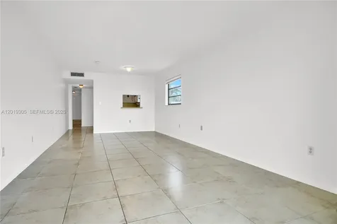 950 Euclid Avenue Miami Beach FL 33139