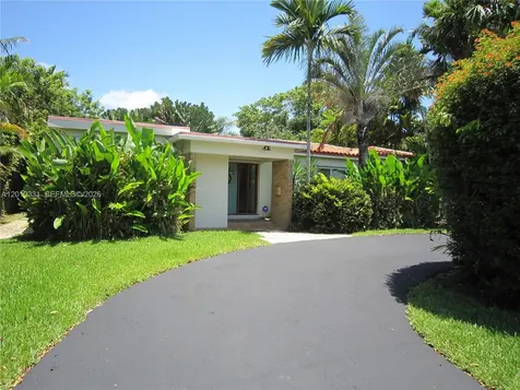 1905 NE 124th Street North Miami FL 33181