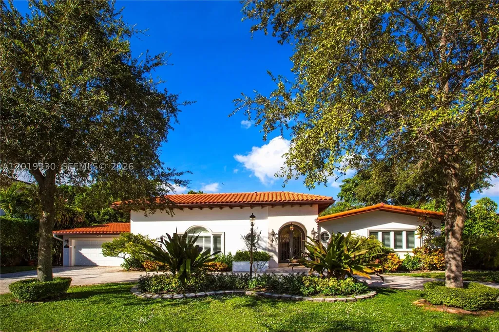 125 W Sunrise Avenue Coral Gables FL 33133