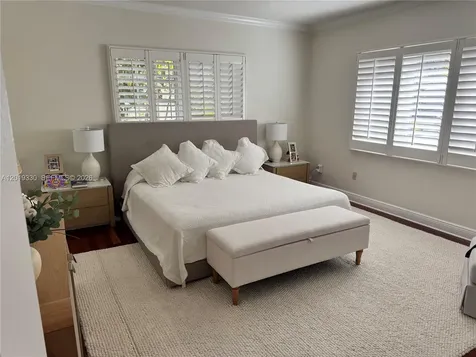 125 W Sunrise Avenue Coral Gables FL 33133