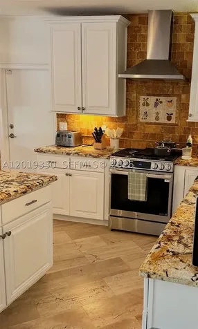 125 W Sunrise Avenue Coral Gables FL 33133