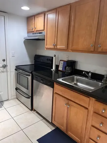 290 Sunrise Drive Key Biscayne FL 33149