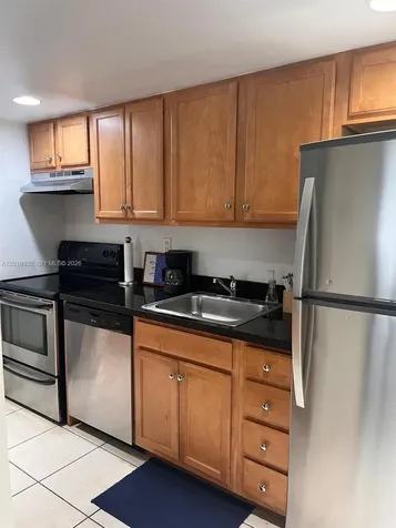 290 Sunrise Drive Key Biscayne FL 33149