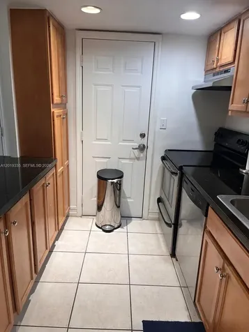 290 Sunrise Drive Key Biscayne FL 33149