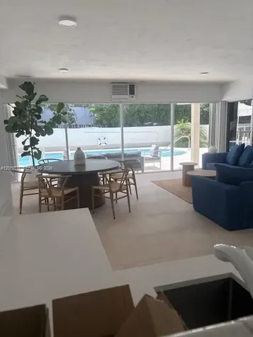 290 Sunrise Drive Key Biscayne FL 33149