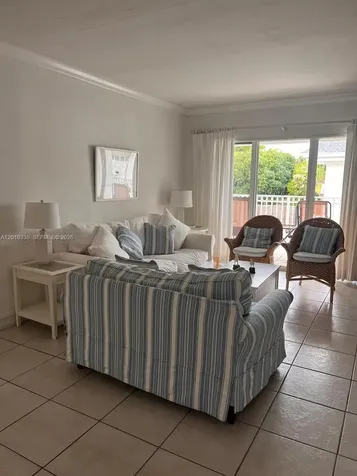 290 Sunrise Drive Key Biscayne FL 33149