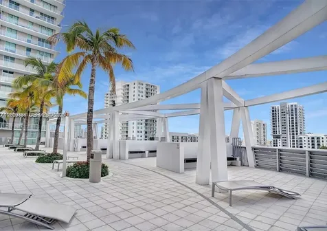 1111 SW 1 Avenue Miami FL 33130