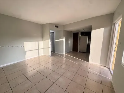 101 NE 41st Street Oakland Park FL 33334