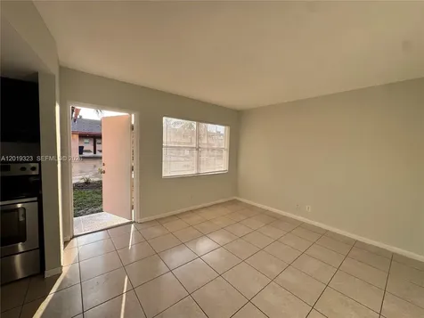 101 NE 41st Street Oakland Park FL 33334
