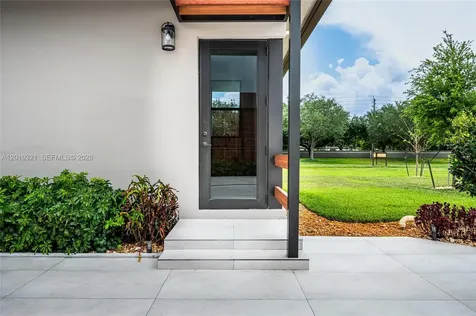 5500 SW 148th Avenue Southwest Ranches FL 33330