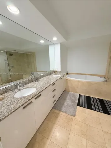 1800 S Ocean Drive Hallandale Beach FL 33009
