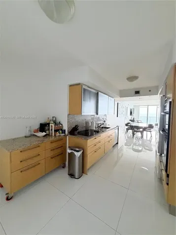 1800 S Ocean Drive Hallandale Beach FL 33009