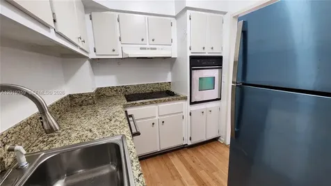 7441 Wayne Miami Beach FL 33141