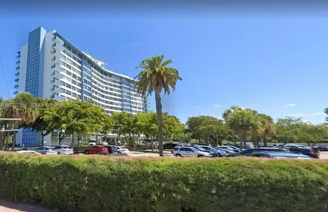 7441 Wayne Miami Beach FL 33141