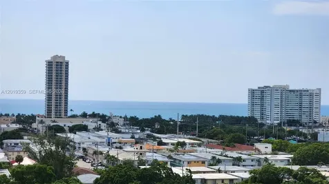 7441 Wayne Miami Beach FL 33141