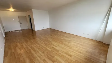 7441 Wayne Miami Beach FL 33141