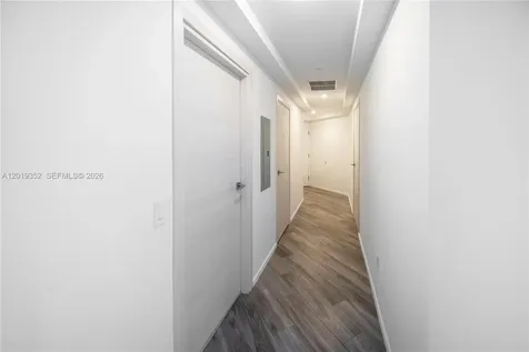 801 S Miami Avenue Miami FL 33130