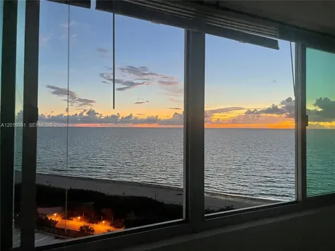 7135 Collins Avenue Miami Beach FL 33141