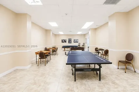 7135 Collins Avenue Miami Beach FL 33141