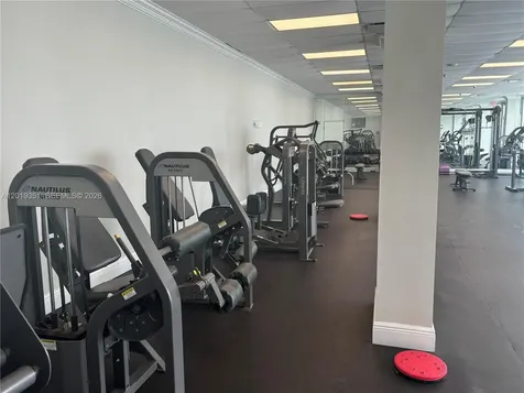 7135 Collins Avenue Miami Beach FL 33141