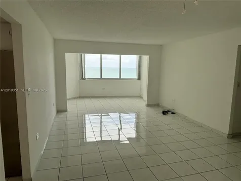 7135 Collins Avenue Miami Beach FL 33141