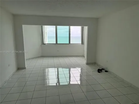 7135 Collins Avenue Miami Beach FL 33141