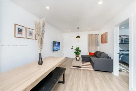3321 NW 19th Terrace Miami FL 33125