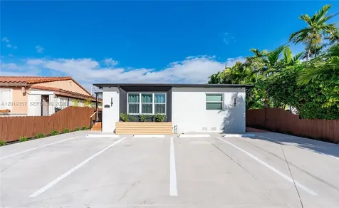 3321 NW 19th Terrace Miami FL 33125