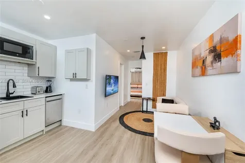 3321 NW 19th Terrace Miami FL 33125