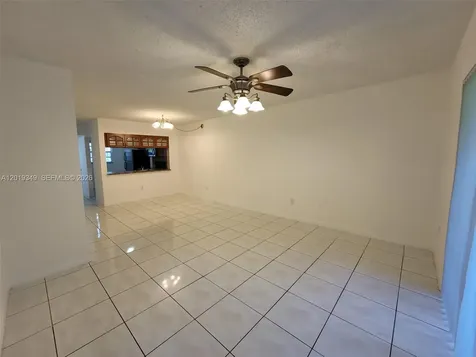 426 NE 210th Cir Terrace Miami FL 33179